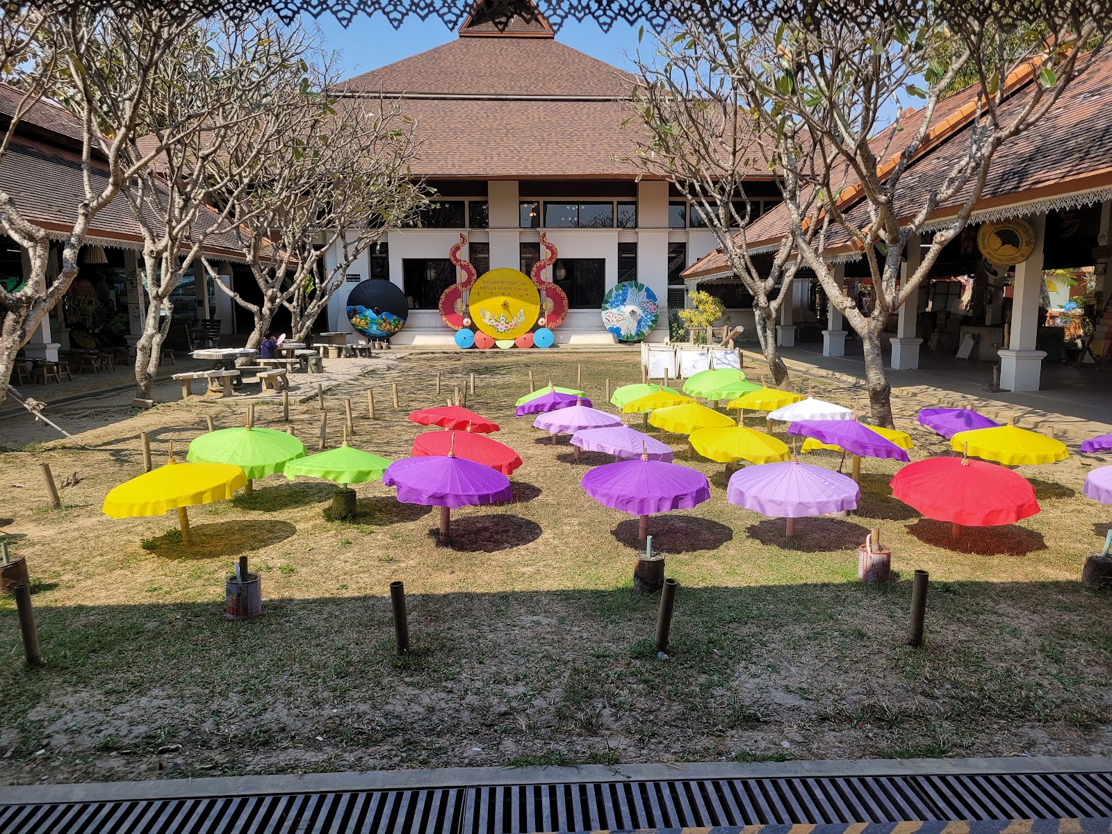 Umbrella workshop at Bo Sang village