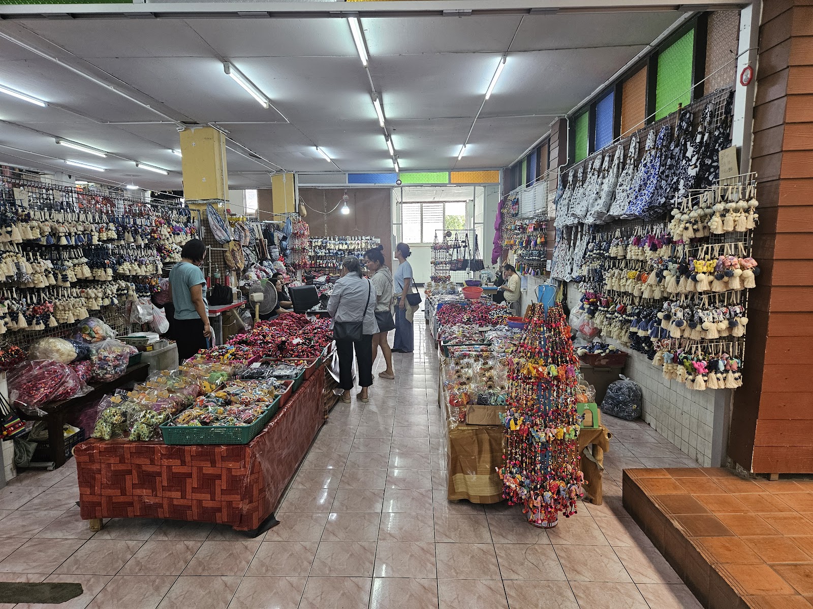 Inside Warorot Market