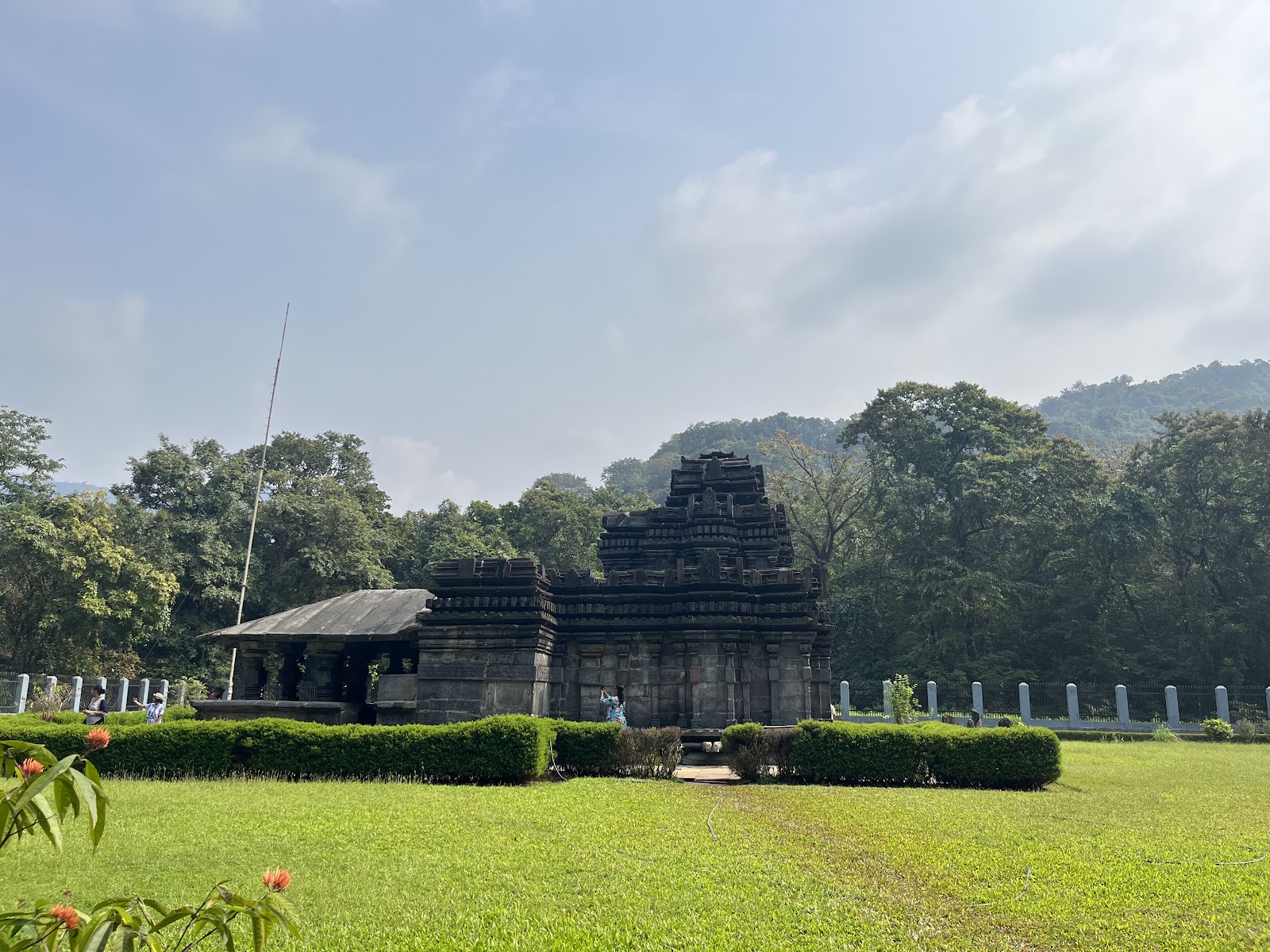 Kadamba Shri Mahadeva Temple, Tambdisurla