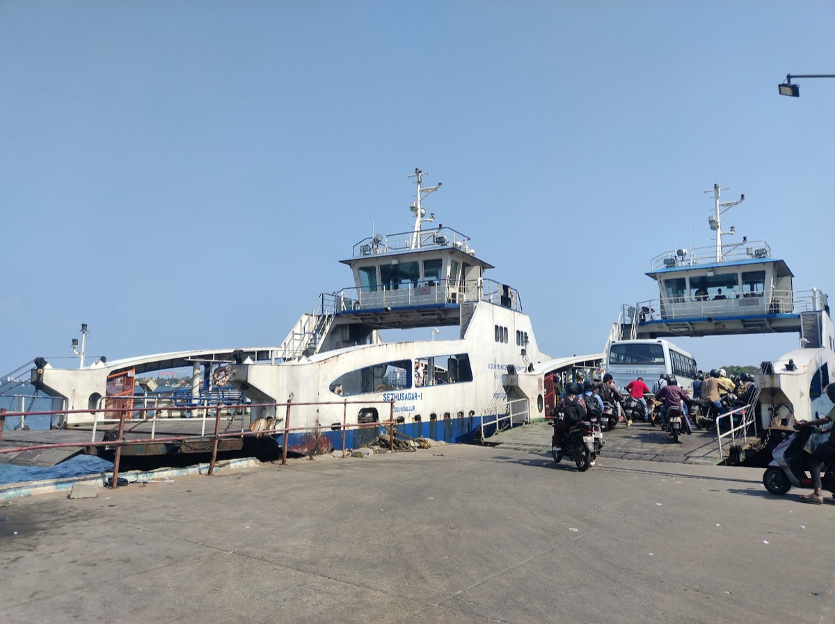 Fort Kochi–Vypin ro-ro ferry