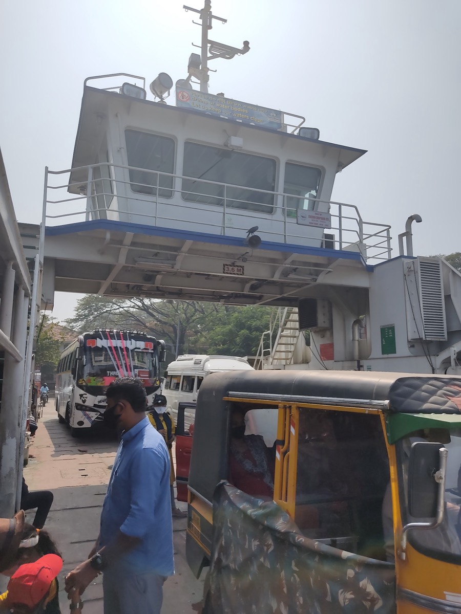 Fort Kochi–Vypin ro-ro ferry
