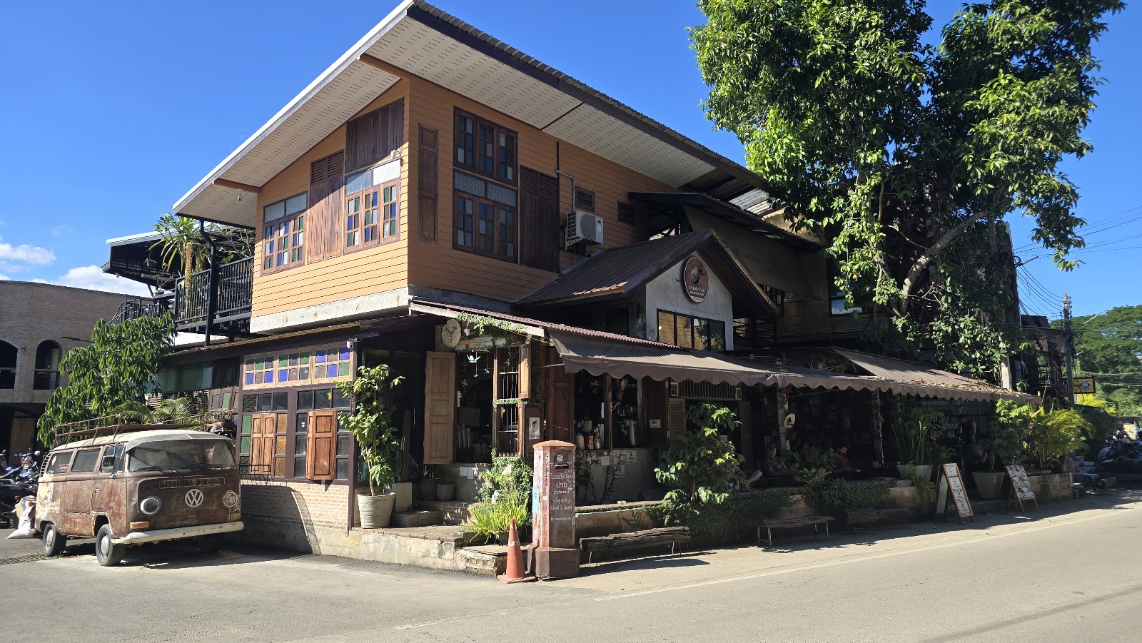 Khaotha Coffee / Roastered