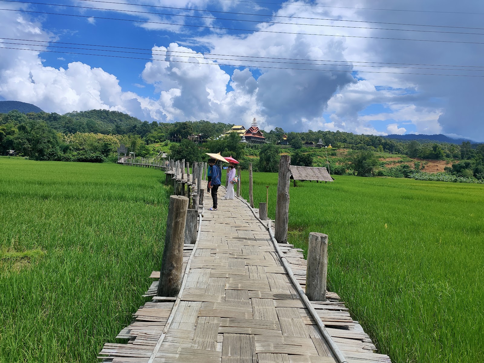 Su Tong Pae Bridge