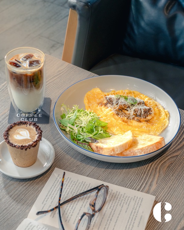 Breakfast at The Coffee Club